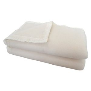 Poyet Motte Aubisque Wool Blanket: Best Reversible Wool Blanket