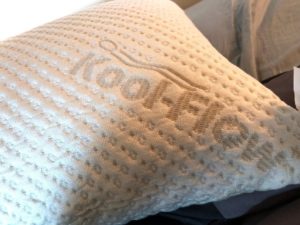 Xtreme Comforts Hypoallergenic Adjustable Bamboo Memory Foam Pillow